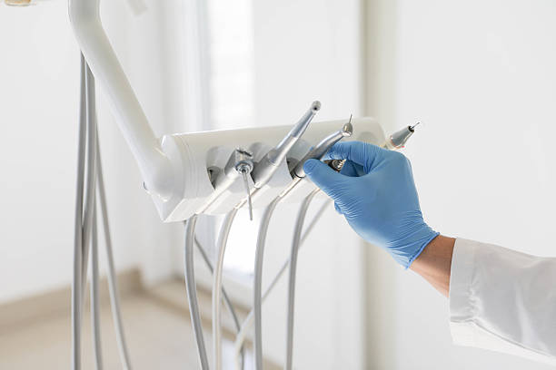 24/7 Emergency Tooth Extraction experts in Rosharon, TX